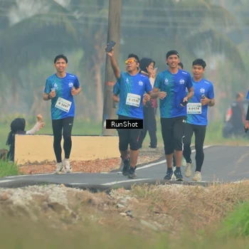 Runner Photo 5930957