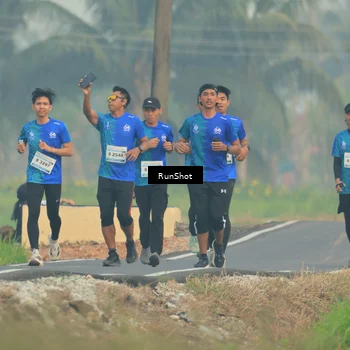 Runner Photo 5930969