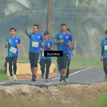 Runner Photo 5930971