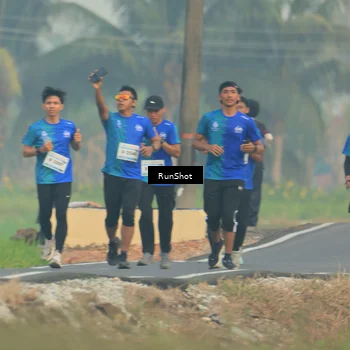 Runner Photo 5930995
