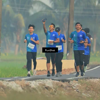 Runner Photo 5931008