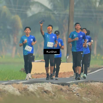 Runner Photo 5931011