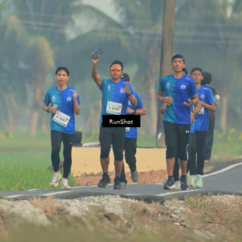 Runner Photo 5931019