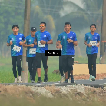 Runner Photo 5931043