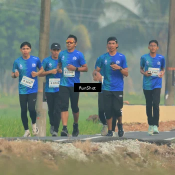 Runner Photo 5931044