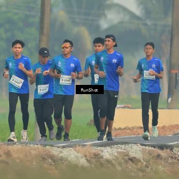 Runner Photo 5931049