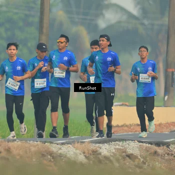 Runner Photo 5931053