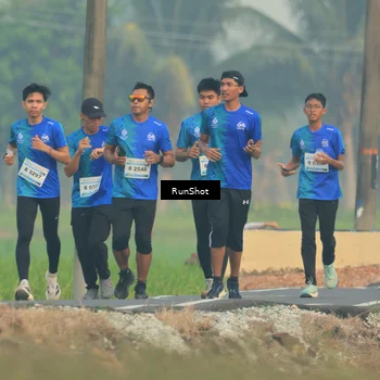 Runner Photo 5931054