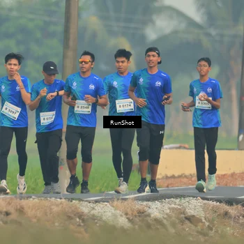 Runner Photo 5931058