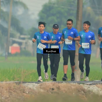 Runner Photo 5931074