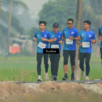 Runner Photo 5931075
