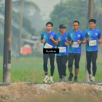 Runner Photo 5931086