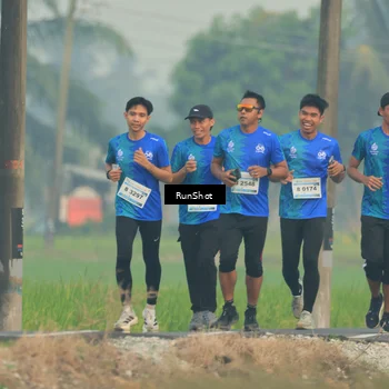 Runner Photo 5931088