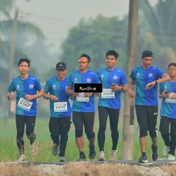 Runner Photo 5931092