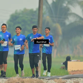 Runner Photo 5931108