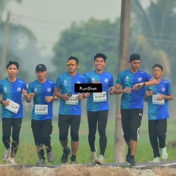 Runner Photo 5931116