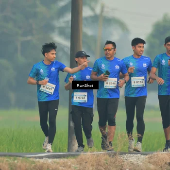 Runner Photo 5931134