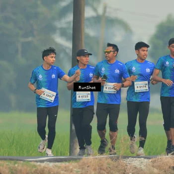 Runner Photo 5931136