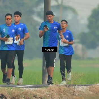 Runner Photo 5931144