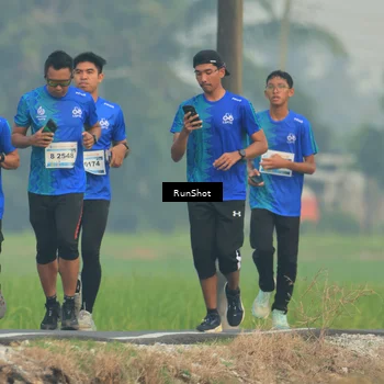 Runner Photo 5931152