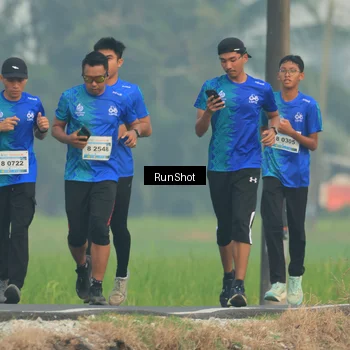 Runner Photo 5931159