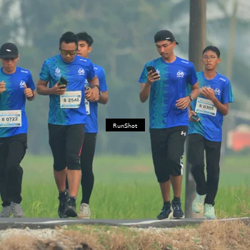 Runner Photo 5931170