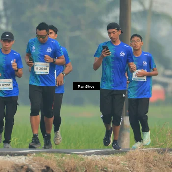 Runner Photo 5931171