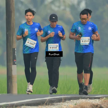Runner Photo 5931175