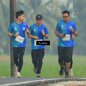 Runner Photo 5931182