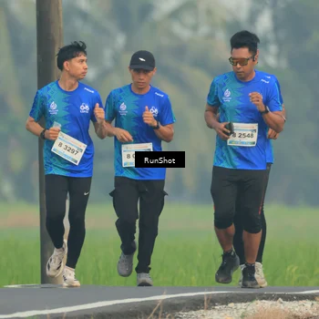 Runner Photo 5931184