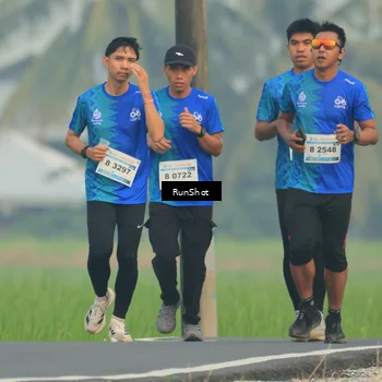 Runner Photo 5931189