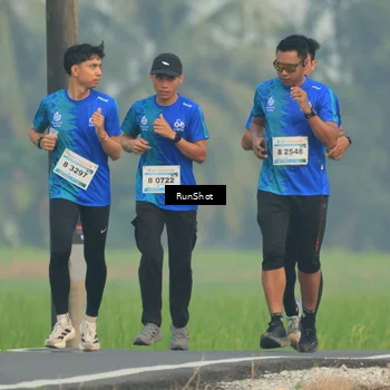 Runner Photo 5931191