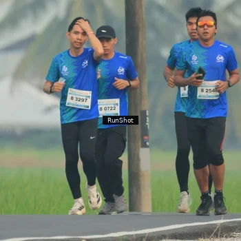 Runner Photo 5931197