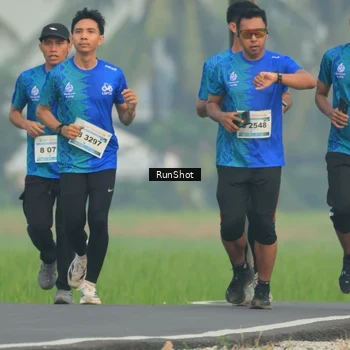 Runner Photo 5931221