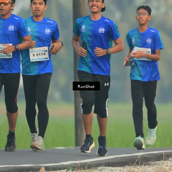 Runner Photo 5931231