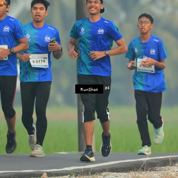 Runner Photo 5931232