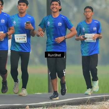 Runner Photo 5931236