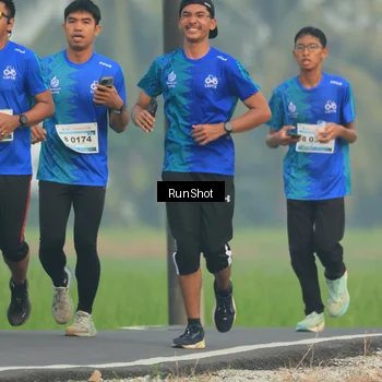 Runner Photo 5931237