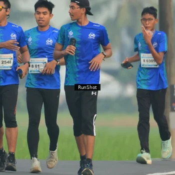 Runner Photo 5931251