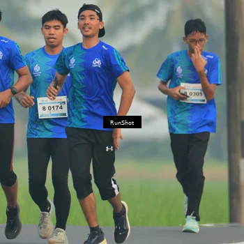 Runner Photo 5931264