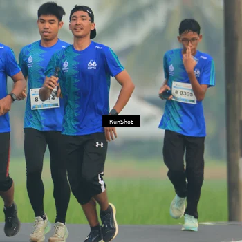 Runner Photo 5931267