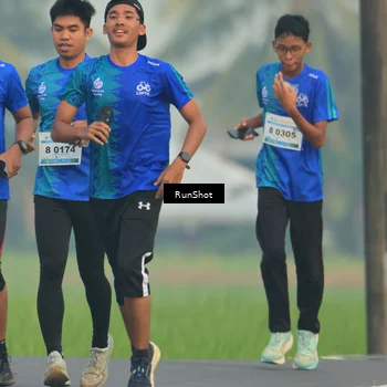 Runner Photo 5931270