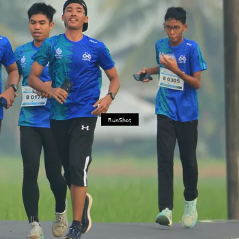 Runner Photo 5931271