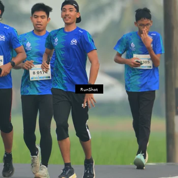 Runner Photo 5931273