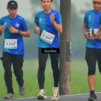 Runner Photo 5931280