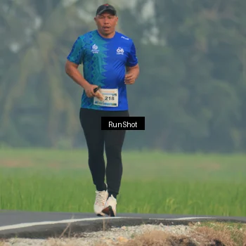 Runner Photo 5931342