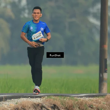 Runner Photo 5931375