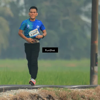 Runner Photo 5931376