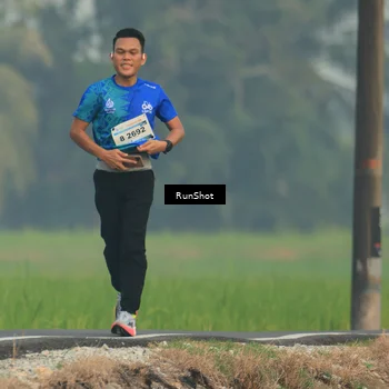 Runner Photo 5931378