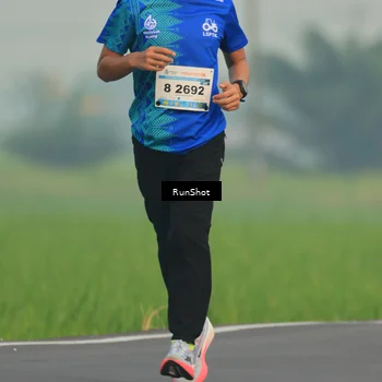 Runner Photo 5931421